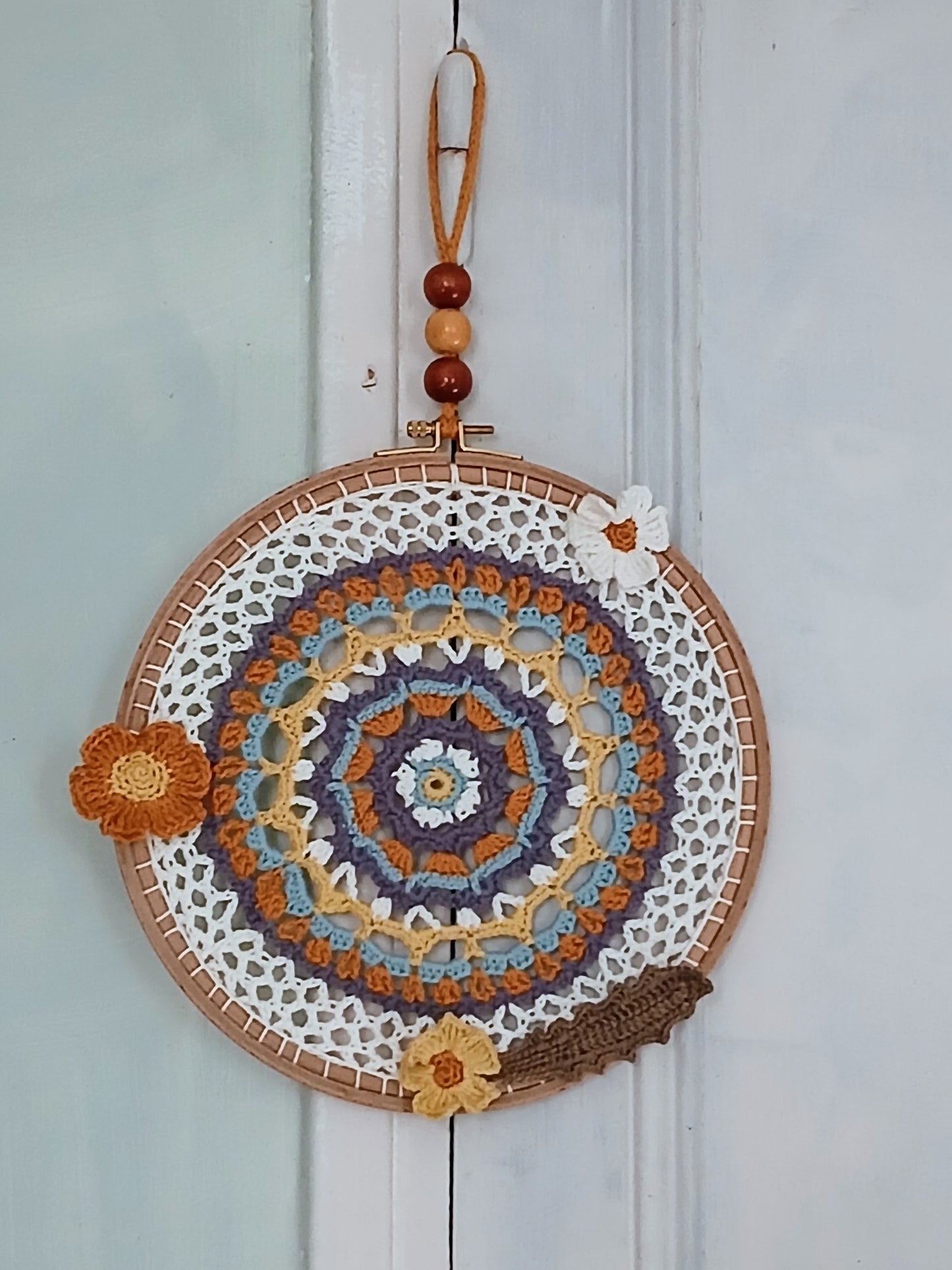 Mandala Miel & Ciel - Crochet fait main multicolore
