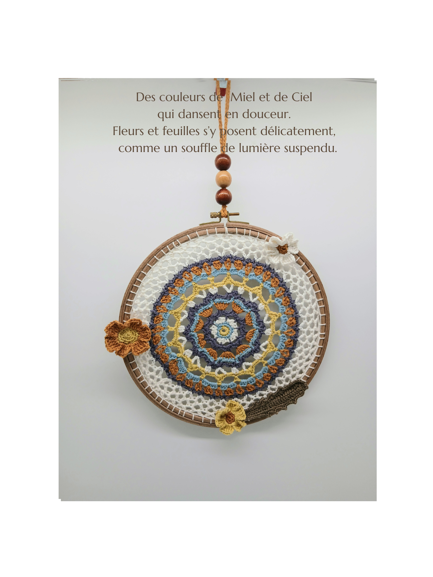 Mandala Miel & Ciel - Crochet fait main multicolore